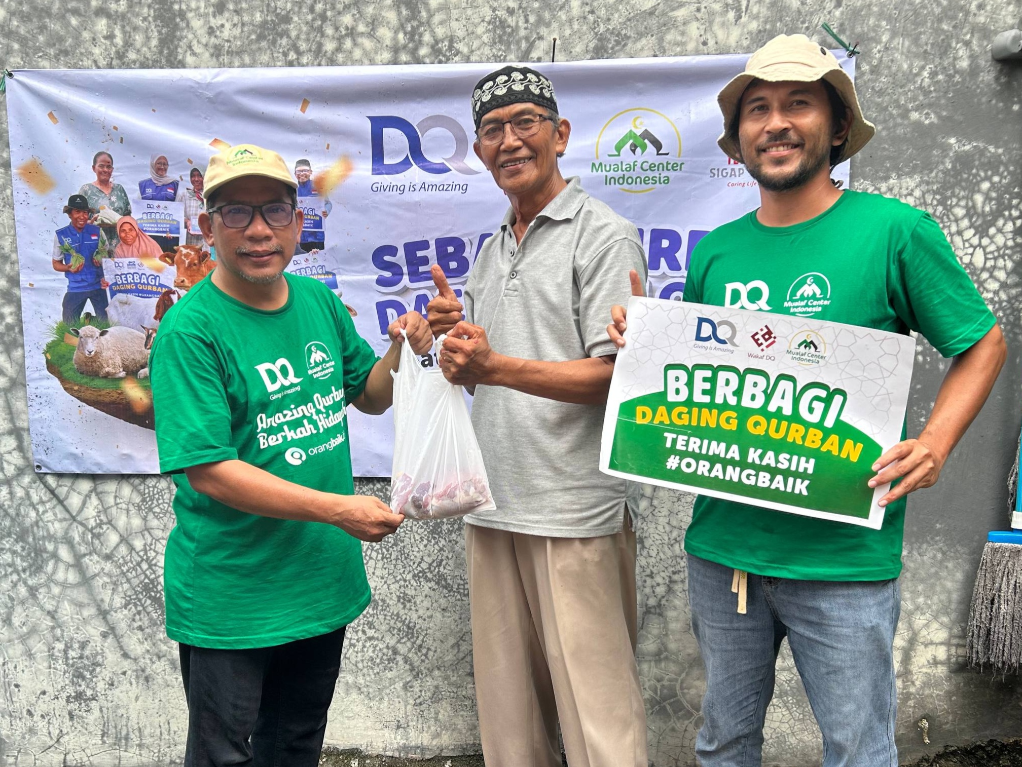 Syiarkan Islam kepada Mualaf, LAZNAS DQ Salurkan Qurban untuk Warga di Bitung, Sulawesi Utara